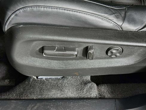 Used 2022 Honda CR-V EX-L image 12