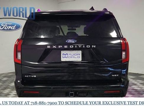 Certified 2025 Ford Expedition Max Active image 6