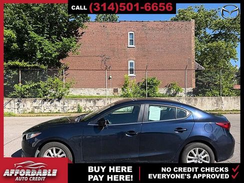 Used 2016 MAZDA MAZDA3 i Sport w/ Preferred Equipment Package FWD image 2