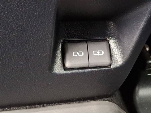 Used 2024 Toyota 4Runner Limited AWD/4WD image 12