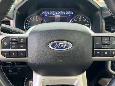 Used 2024 Ford Expedition Max Limited image 22