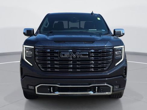 Used 2022 GMC Sierra 1500 Denali Ultimate AWD/4WD image 10