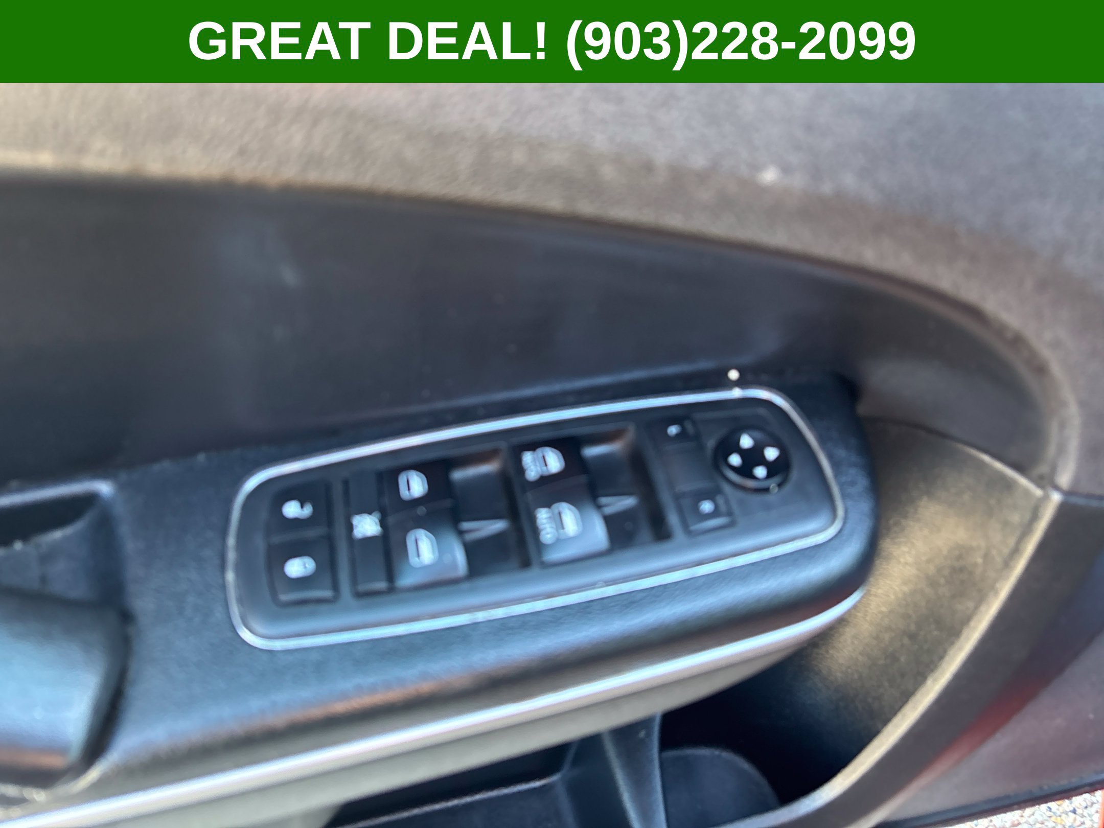 Used 2018 Chrysler 300 S w/ 300S Premium Group AWD/4WD image 20