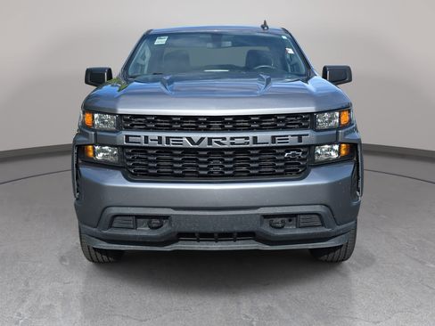 Used 2022 Chevrolet Silverado 1500 Custom AWD/4WD image 2