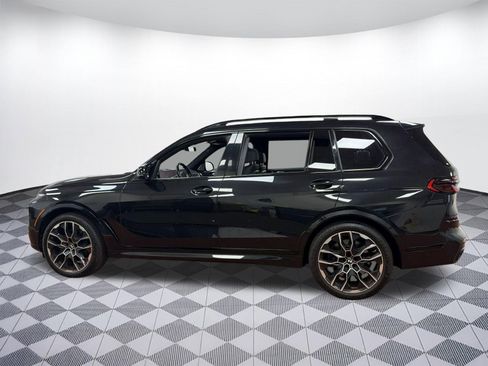 Used 2023 BMW X7 M60i w/ Executive Package AWD/4WD image 2