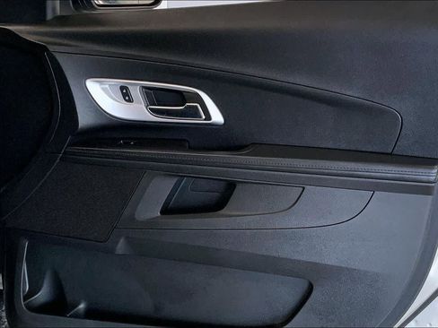 Used 2016 Chevrolet Equinox LT w/ Convenience Package image 26