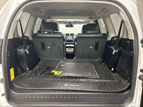 Used 2019 Lexus GX 460 Premium AWD/4WD image 24