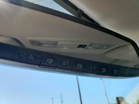 Used 2018 Mitsubishi Outlander GT AWD/4WD image 22