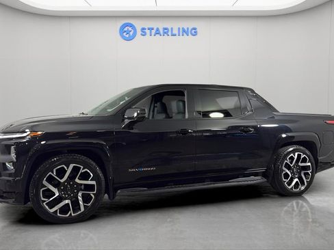 Used 2024 Chevrolet Silverado EV RST image 2