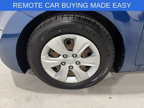 Used 2016 Hyundai Elantra SE FWD image 8