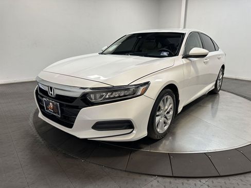 Used 2019 Honda Accord LX image 6
