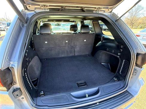 Used 2020 Jeep Grand Cherokee Altitude image 13