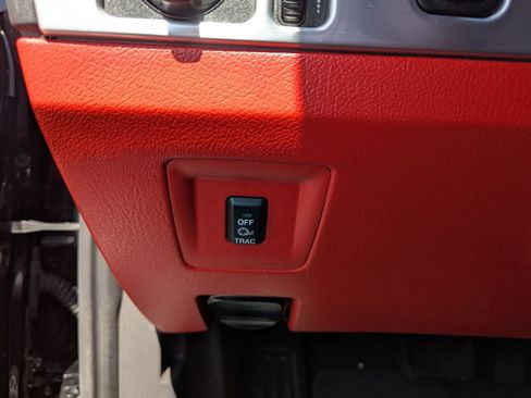 Used 2002 Ford Thunderbird RWD image 21