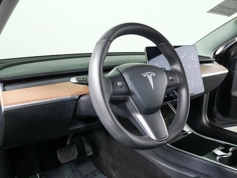 Used 2020 Tesla Model 3 Long Range AWD/4WD image 4