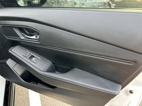 Used 2023 Honda Accord Sport image 28