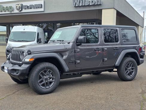 New 2026 Jeep Wrangler Unlimited Sport image 31