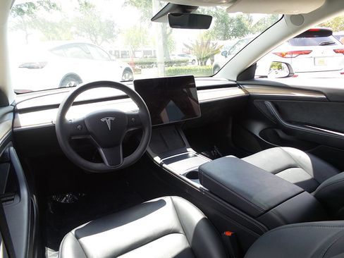 Used 2023 Tesla Model 3 Standard Range RWD image 21