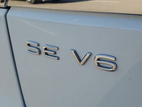 Certified 2023 Volkswagen Atlas SE FWD image 6