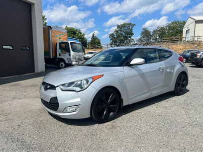 Used 2015 Hyundai Veloster w/ Option Group 03