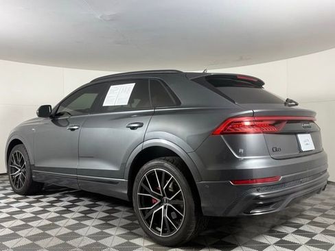 Used 2022 Audi Q8 Premium Plus image 4