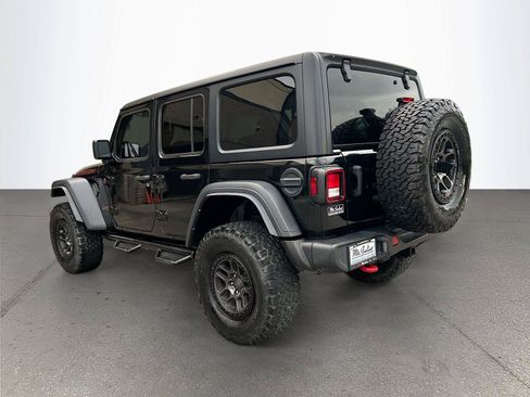 Used 2022 Jeep Wrangler Unlimited Rubicon w/ Xtreme Recon 35" Tire Package AWD/4WD image 7
