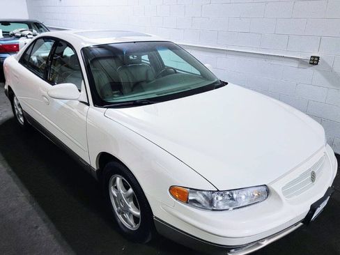 Used 2003 Buick Regal GS image 37