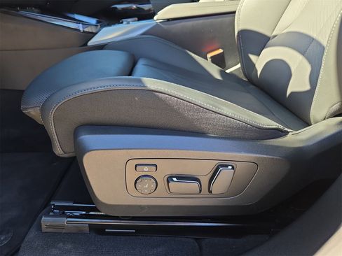 Used 2025 BMW X3 M50 image 17