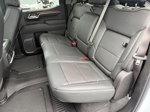 Used 2026 GMC Sierra 1500 Denali AWD/4WD image 15