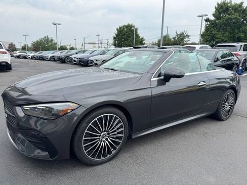 Used 2024 Mercedes-Benz CLE 450 4MATIC Cabriolet image 21