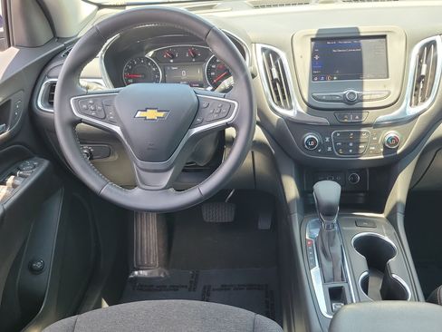 Used 2022 Chevrolet Equinox LT FWD image 15