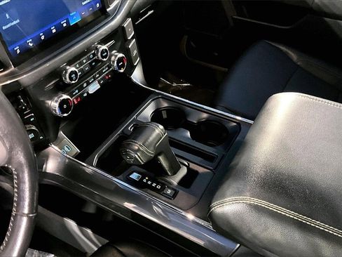 Used 2022 Ford F150 XLT w/ Equipment Group 302A High image 16