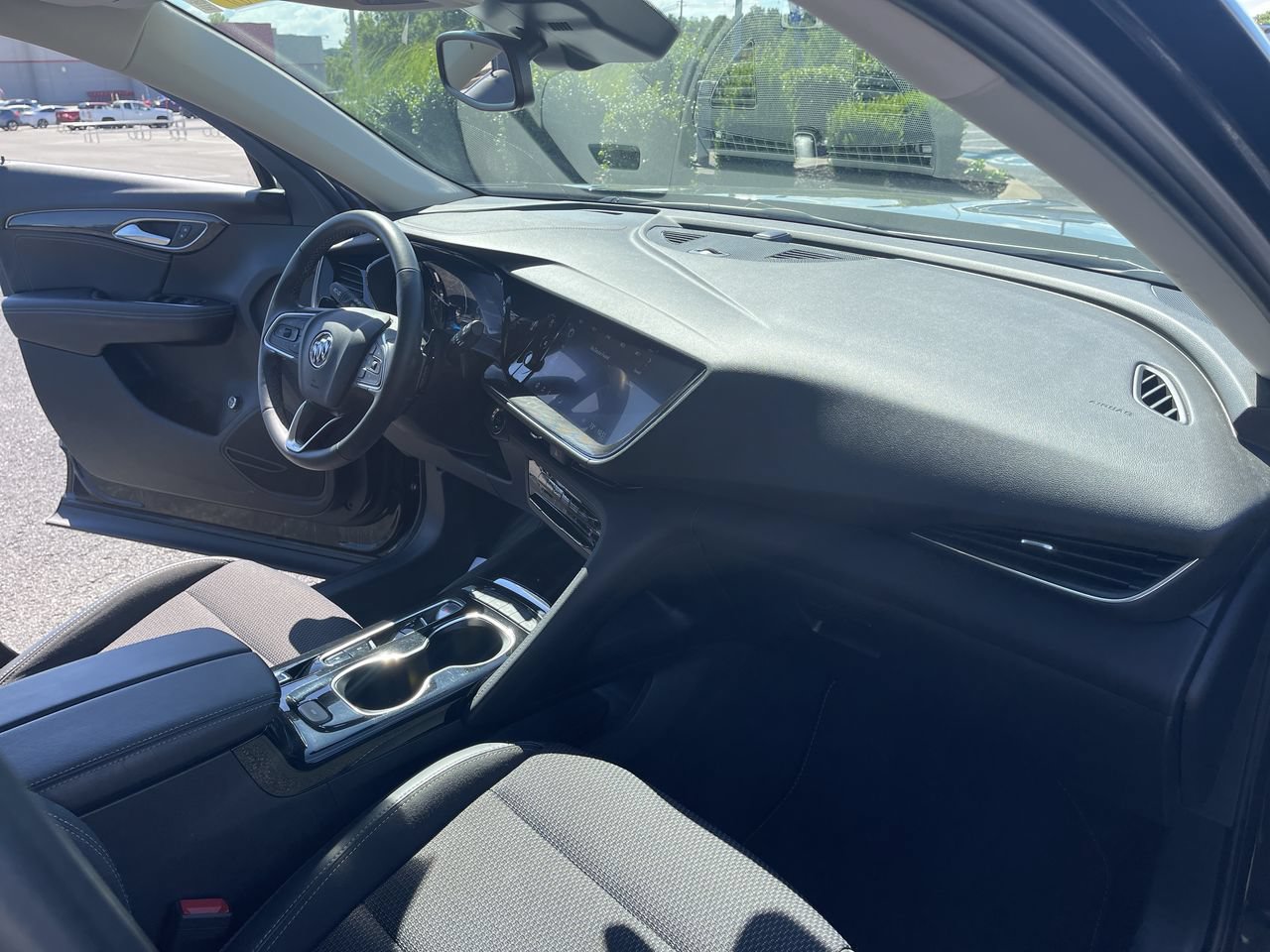 Used 2023 Buick Envision Preferred AWD/4WD image 27