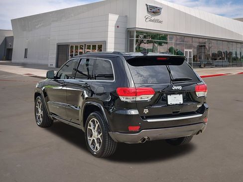 Used 2018 Jeep Grand Cherokee Limited RWD image 4