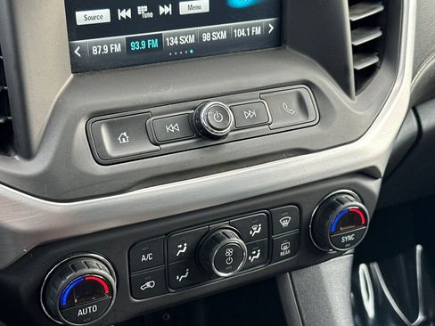 Used 2019 GMC Acadia SLE w/ LPO, Cargo Package image 22