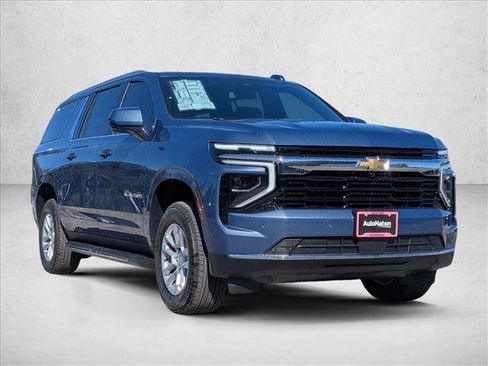 New 2026 Chevrolet Suburban LS w/ Max Trailering Package image 3