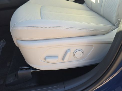 New 2026 Kia Sorento S w/ S Panoramic Sunroof Package FWD image 22