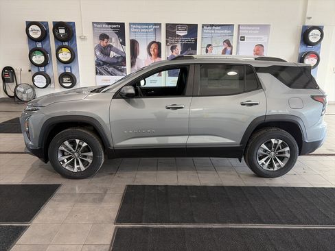 New 2026 Chevrolet Equinox LT w/ Convenience Package II image 8