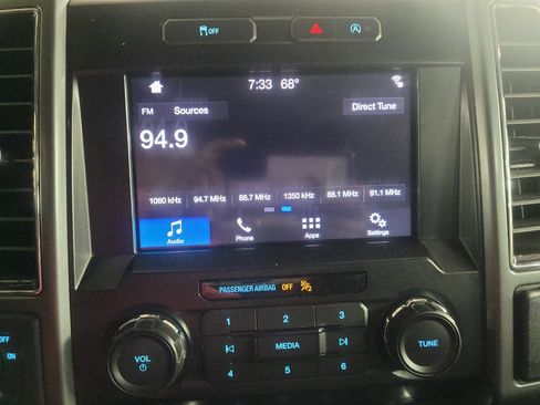 Used 2019 Ford F150 XLT RWD image 25