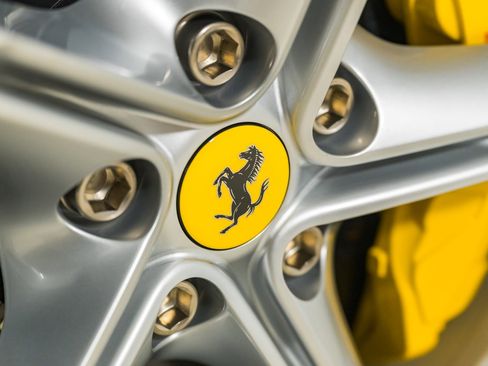 Used 2022 Ferrari SF90 Stradale image 41