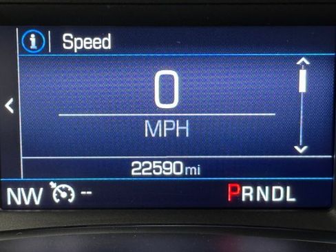 Used 2023 Chevrolet Equinox LT image 16