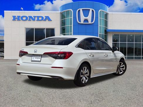 Used 2024 Honda Civic LX image 3