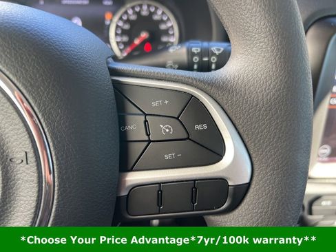 Certified 2023 Jeep Renegade Latitude image 48