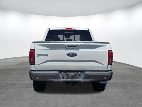 Used 2017 Ford F150 Lariat w/ Equipment Group 502A Luxury AWD/4WD image 5
