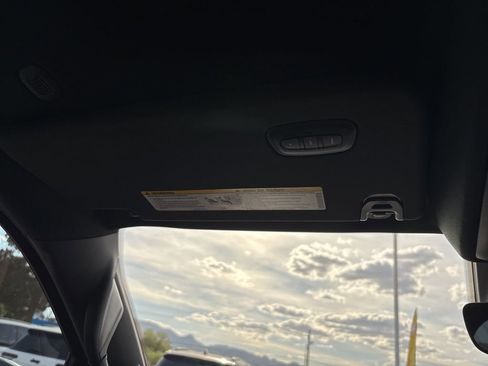 Used 2022 RAM 1500 Limited image 38