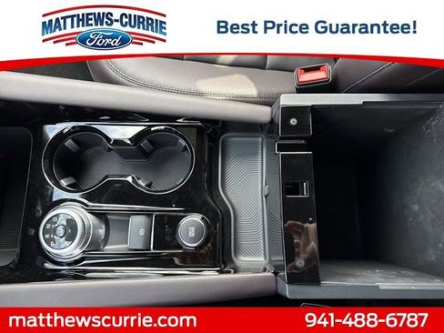 New 2026 Ford Explorer Platinum image 22