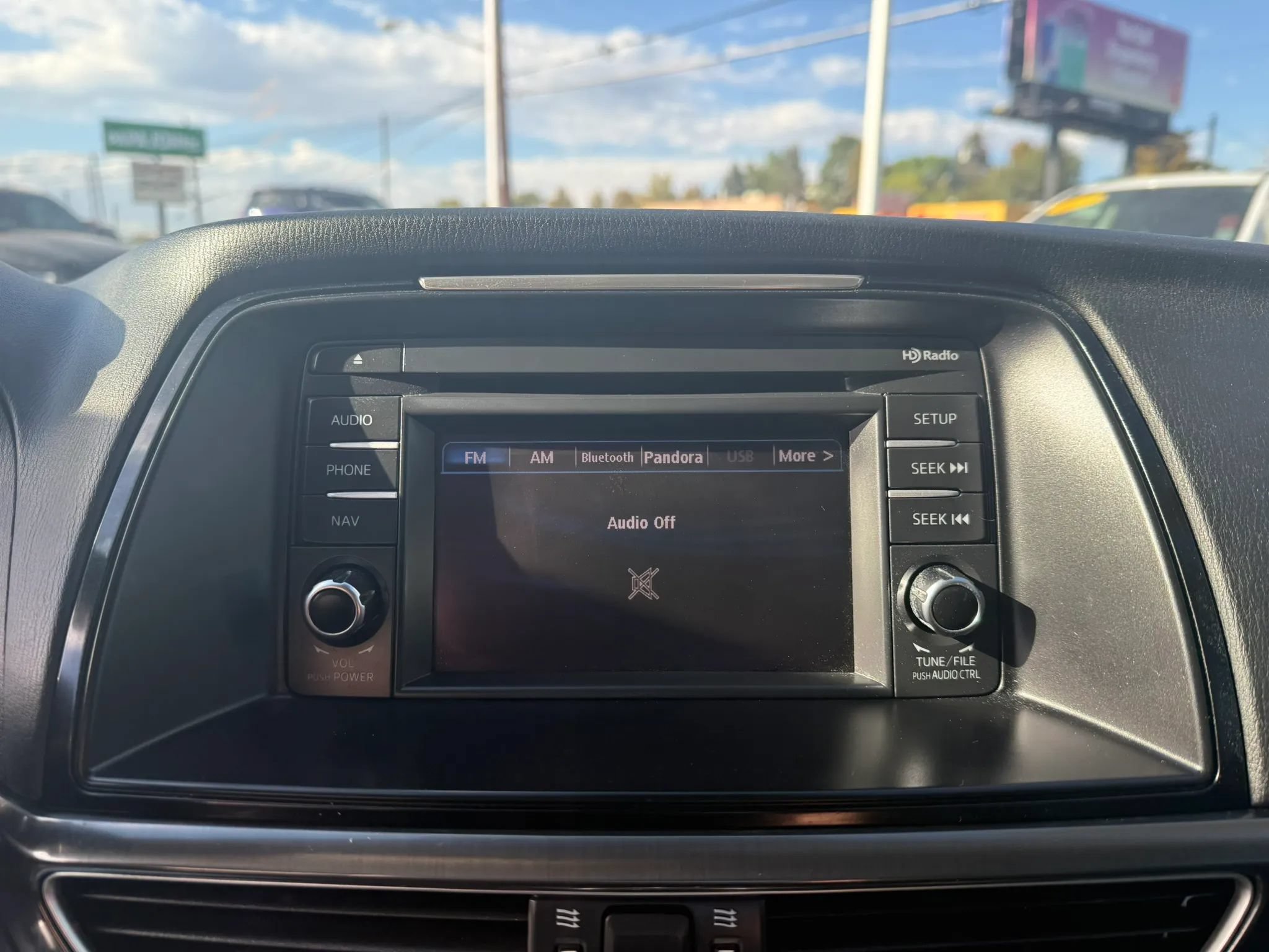 Used 2014 MAZDA MAZDA6 Touring w/ Touring Technology Package FWD image 17