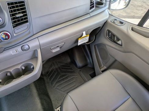 New 2025 Ford Transit 150 Low Roof image 17