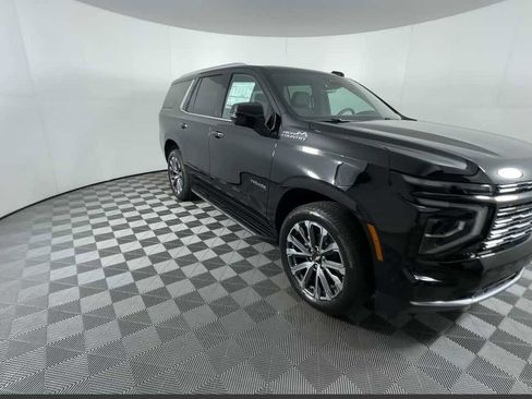 New 2026 Chevrolet Tahoe High Country w/ Sun And Tow Package image 4