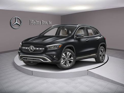New 2025 Mercedes-Benz GLA 250 4MATIC image 1