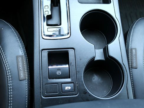 Used 2019 Subaru Legacy 2.5i Limited image 27